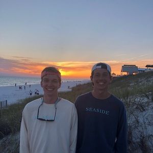 Meet your Posher, Reed